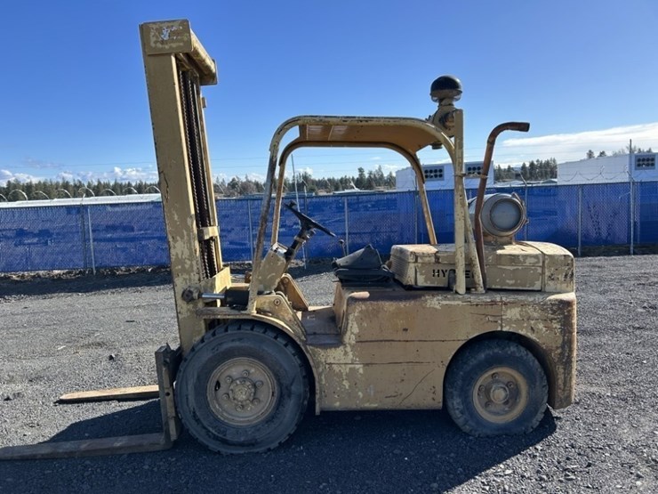 hyster-forklift-image-2