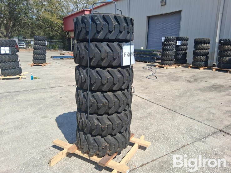 extremelift-10-16.5-tires-&-rims-image-5