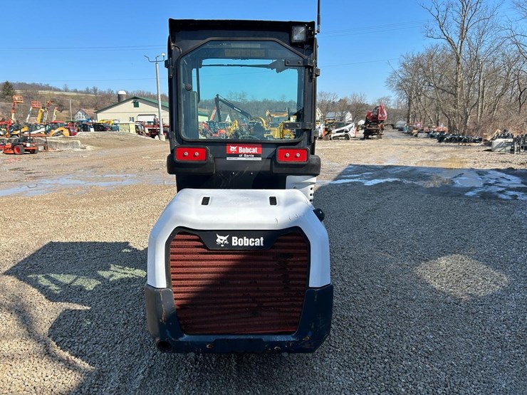 2020-bobcat-l23-image-3