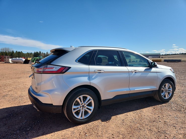 2019-ford-edge-sel-image-5