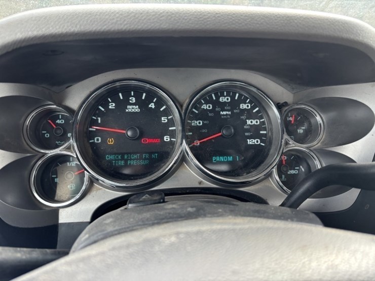 2009-chevrolet-silverado-2500-image-21