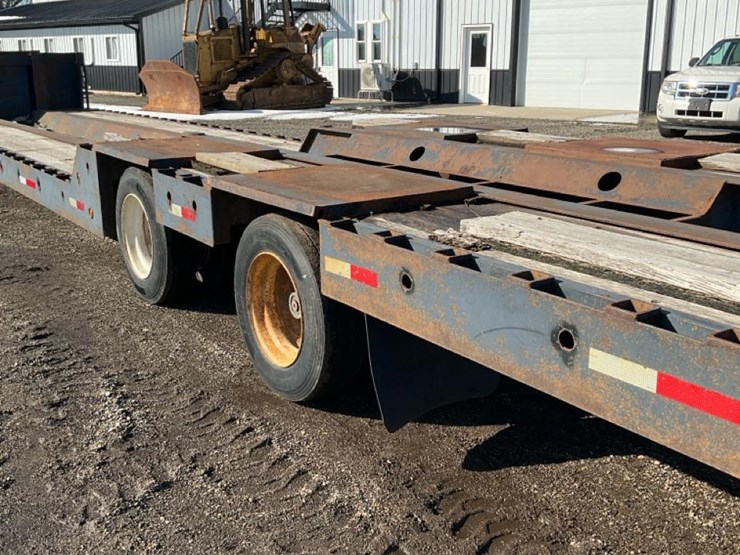 2007-unknown-trailer-image-26