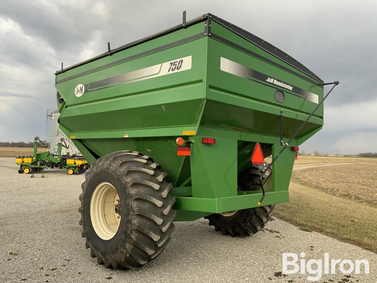 2012-j&m-750-16-image-7