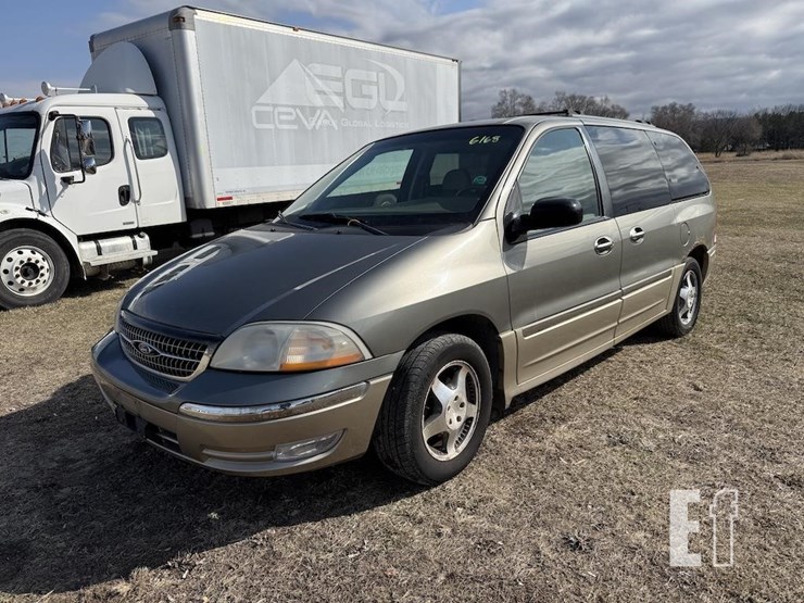 2000-ford-windstar-image-1