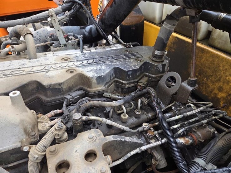 2005-elgin-sc-8000-s/a-street-sweeper-image-52