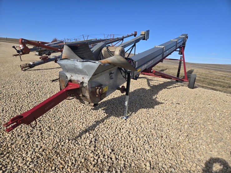 #185-•-hutchinson-45'-mass-mover-image-1