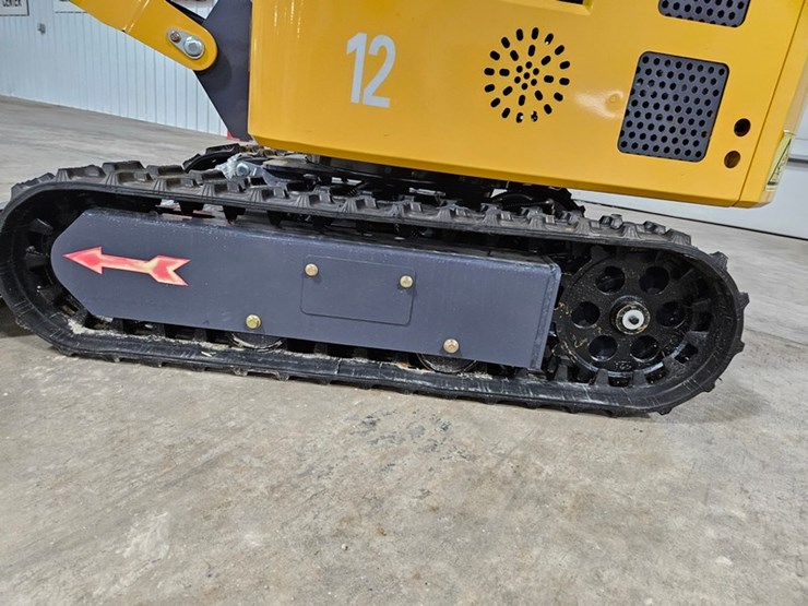 #687-•-2026-zjg-zj12-mini-excavator-image-12