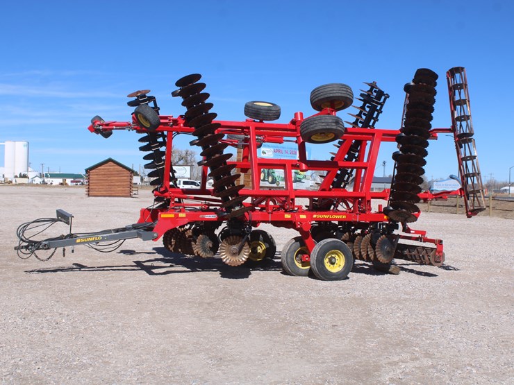 #1030-•-sunflower-6631-vt-soil-finisher-image-1