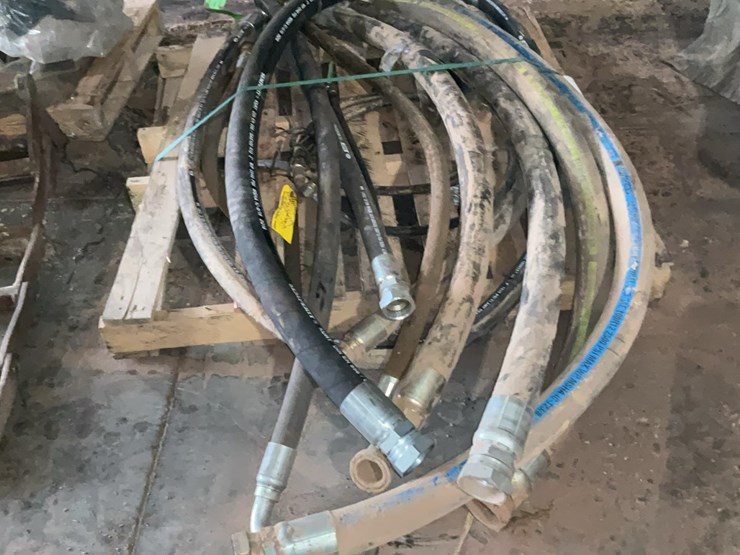 #241-•-hydraulic-hoses-image-3