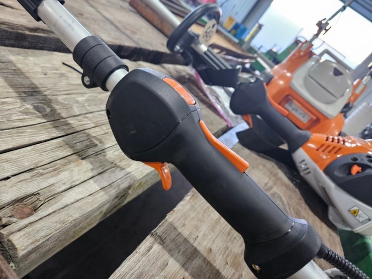 #648-•-2025-stihl-km91r-string-trimmer-image-8