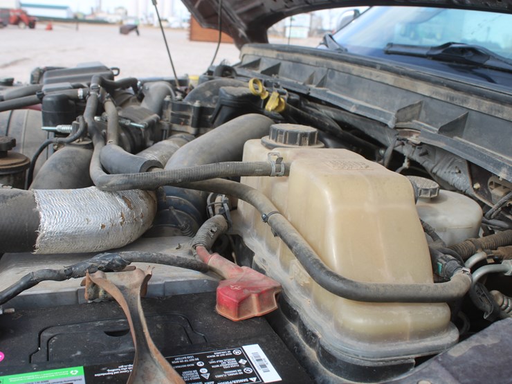 2011-ford-f250-lariat-image-39