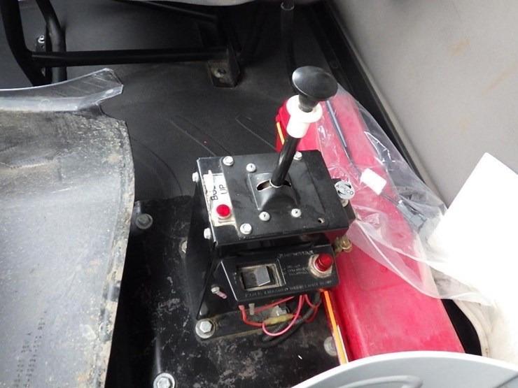 2018-freightliner-m2-15'-t/a-dump-truck-image-37