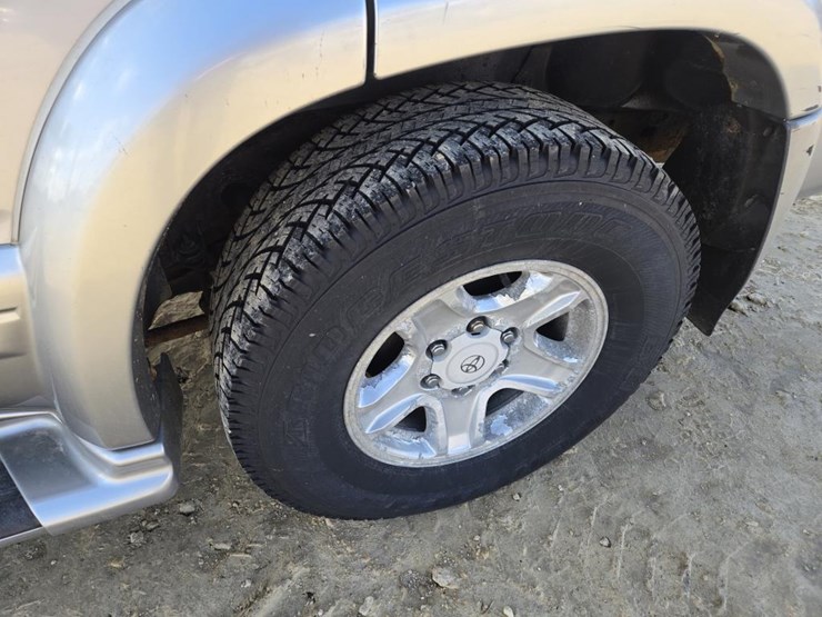 2000-toyota-4-runner-limited-image-5