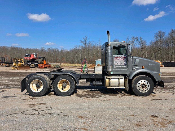 1993-kenworth-t800b-image-8