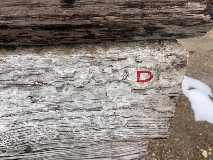 16-railroad-ties-image-2