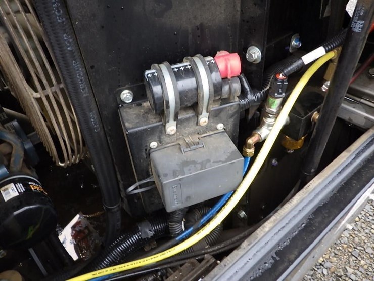 sullair-185-image-18