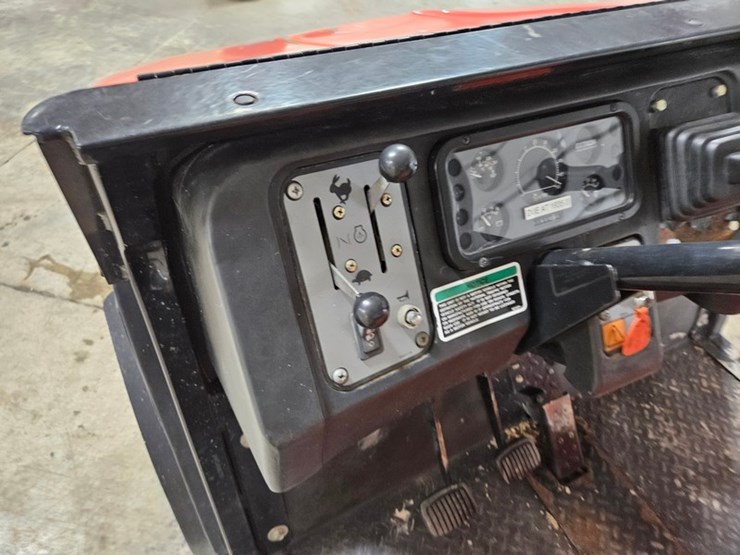 cushman-turf-truckster-image-31