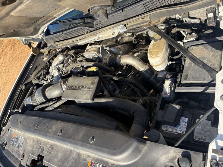 2019-gmc-2500-image-25