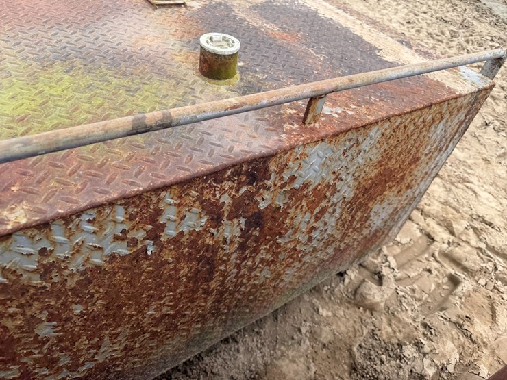 #41262-•-~240-gallon-fuel-tank-image-6