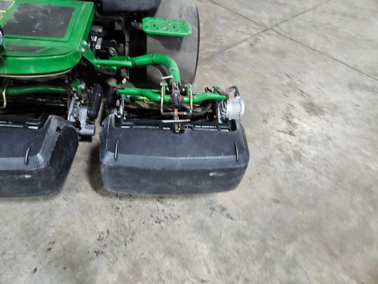 john-deere-8000-image-11