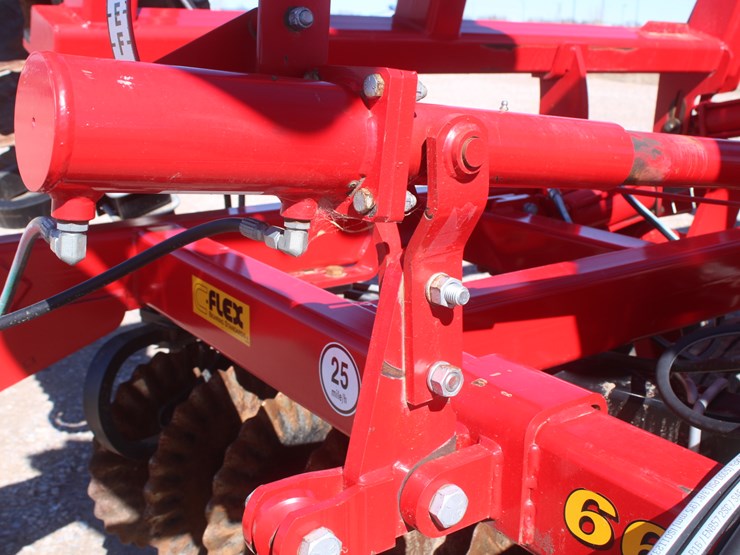 #1030-•-sunflower-6631-vt-soil-finisher-image-25