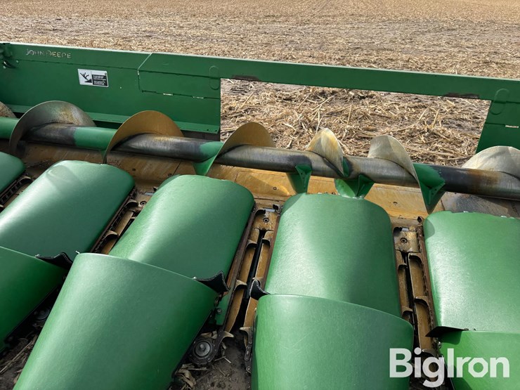 2008-john-deere-608c-image-19