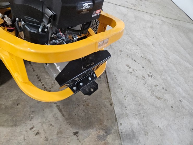 #699-•-2024-cub-cadet-ultima-zts2-zero-turn-mower-image-13