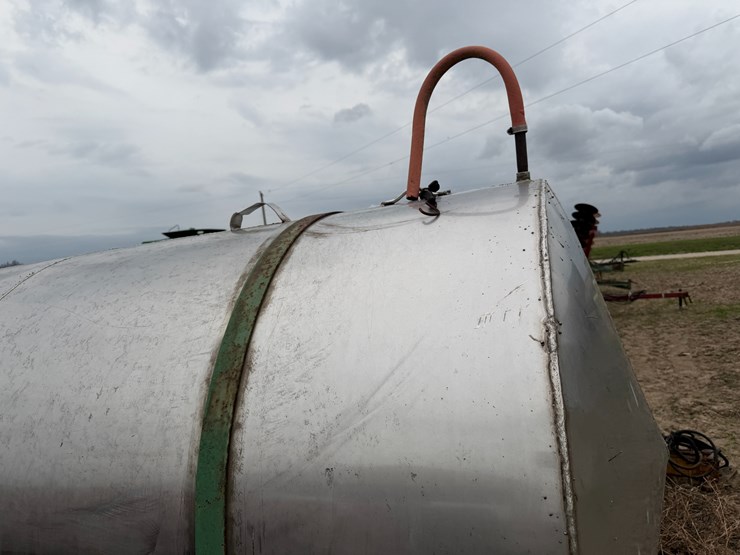 #41259-•-~1000-gallon-fuel-wagon-image-41