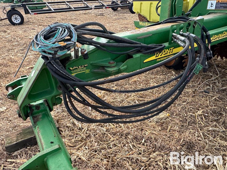 john-deere-1770nt-image-10