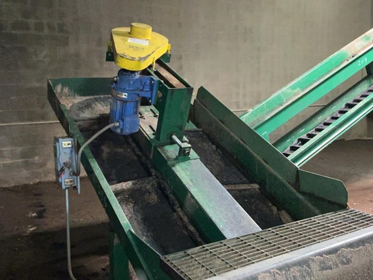 #256-•-salem-barn-sweep-image-2