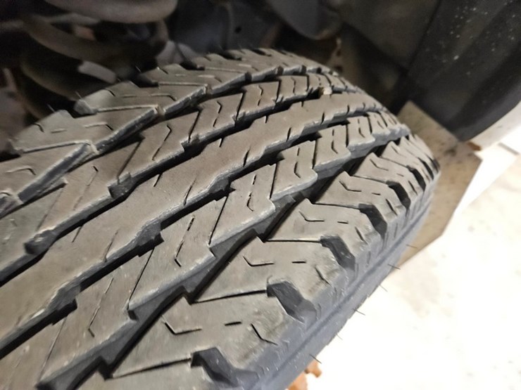 2012-ford-e350-image-41