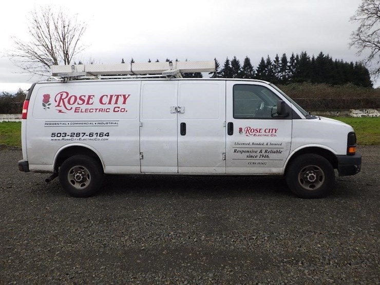 2014-gmc-savana-11'-s/a-cargo-van-image-4