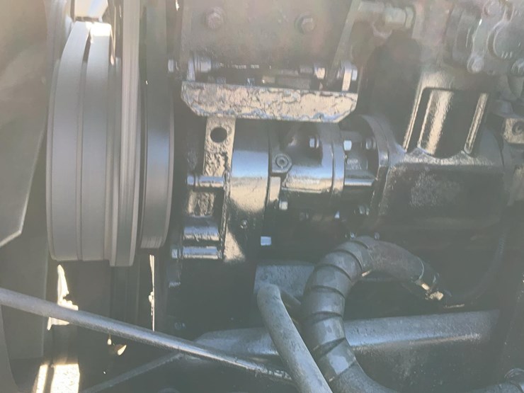 1999-kenworth-t800b-image-17