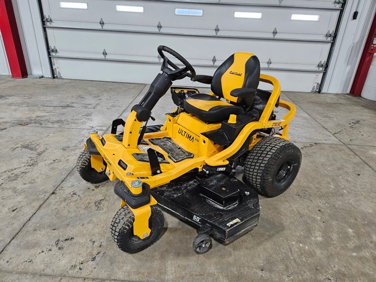 #699-•-2024-cub-cadet-ultima-zts2-zero-turn-mower-image-1