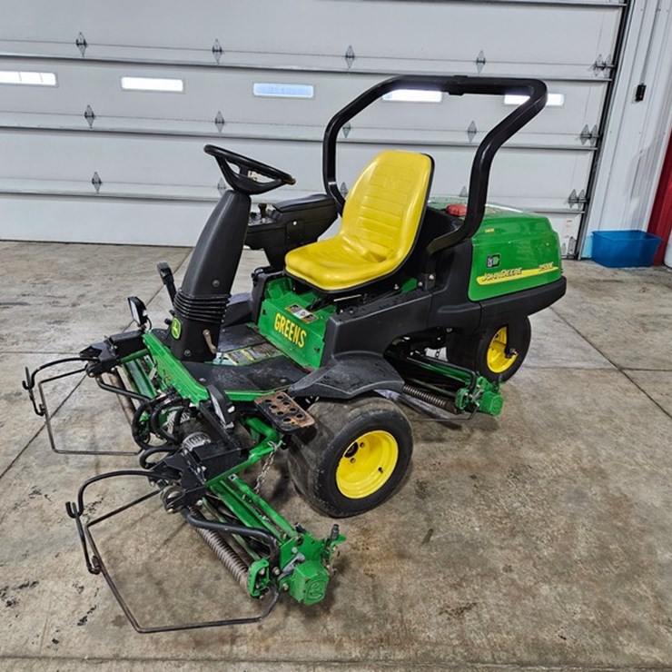 JOHN DEERE 2500E