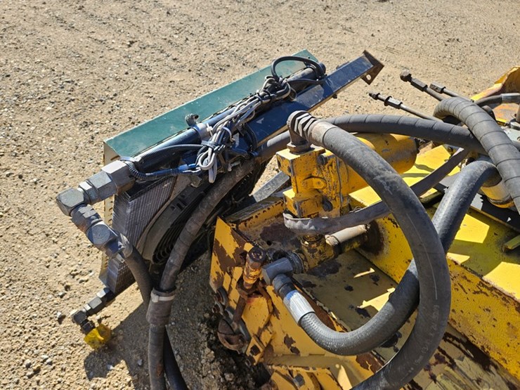 #640-•-tiger-91"-flail-mower-image-20