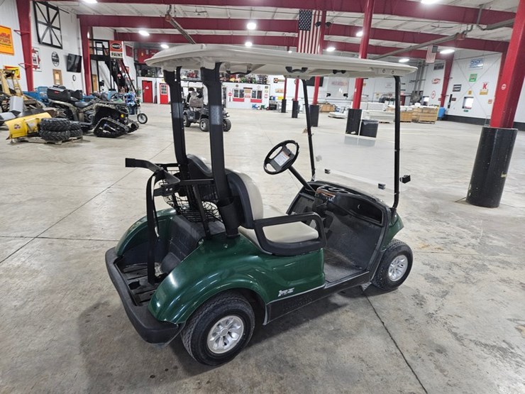 #677-•-yamaha-gas-golf-cart-image-5