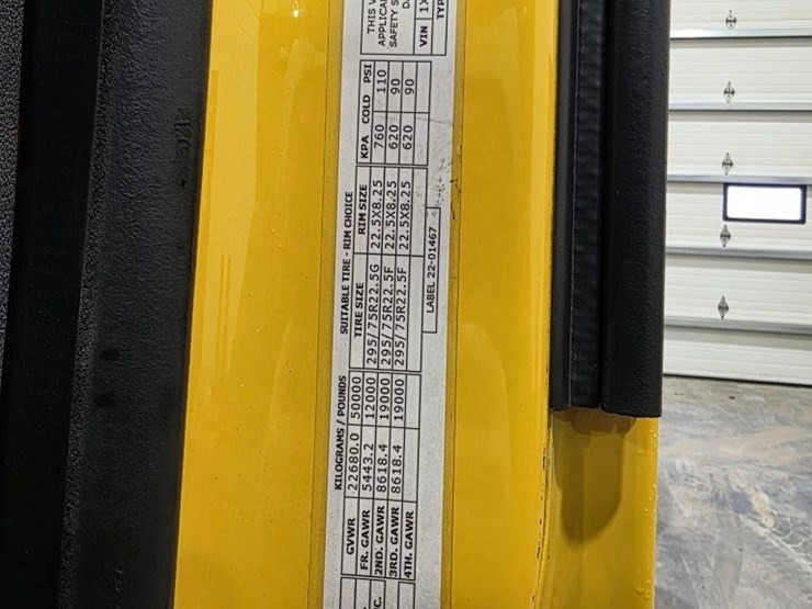 2017-peterbilt-579-image-20