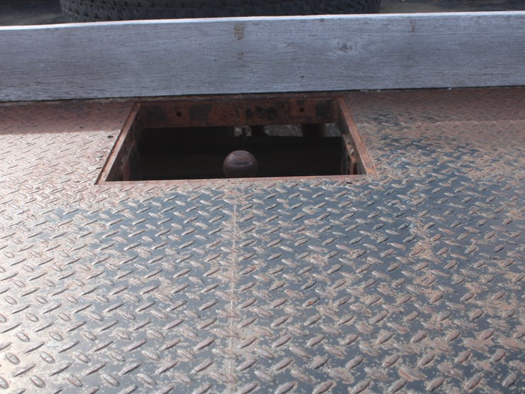 2011-ford-f250-lariat-image-15