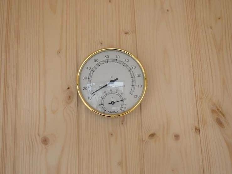 sauna-room-7'x9'-image-12