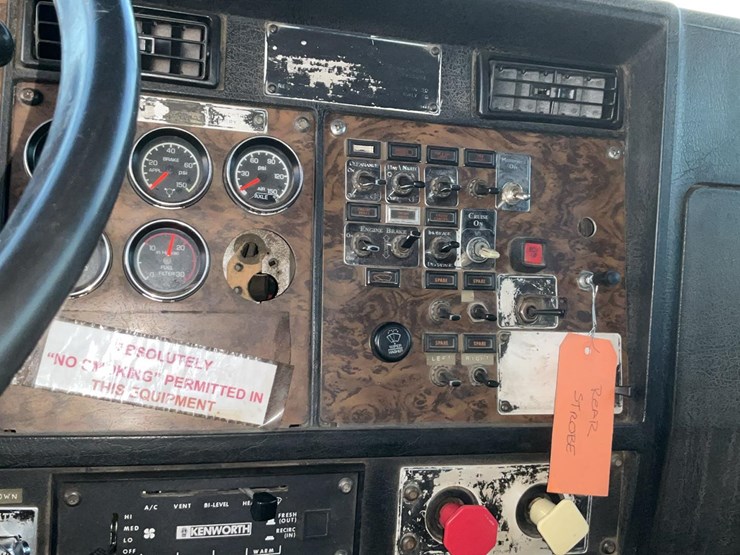 1994-kenworth-t800b-image-27