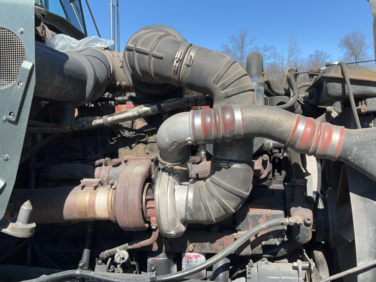 1999-kenworth-t800b-image-9