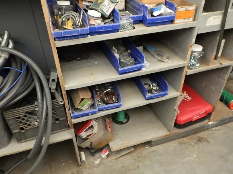 2004-ford-e350-image-16