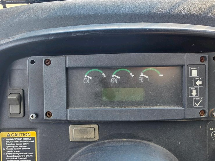 2003-deere-540g-iii-image-24