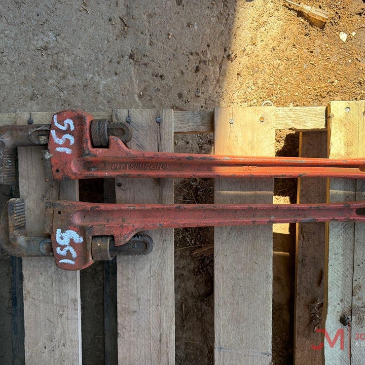 (2) PIPE WRENCHES