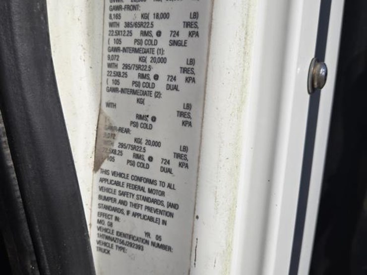 #204-•-2006-international-7500-tandem-dump-truck-image-22