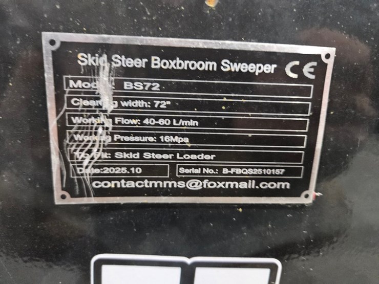 #657-•-2026-giyi-72"-box-broom-image-13