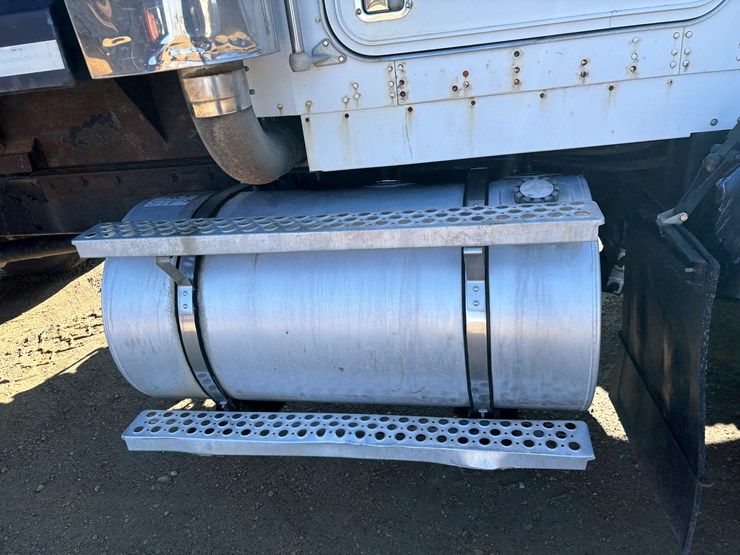 1990-kenworth-t880-image-22