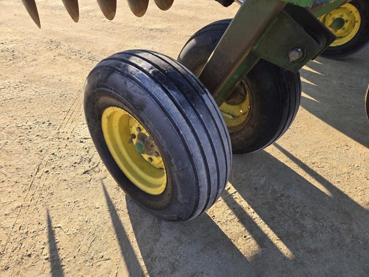 john-deere-510-image-14