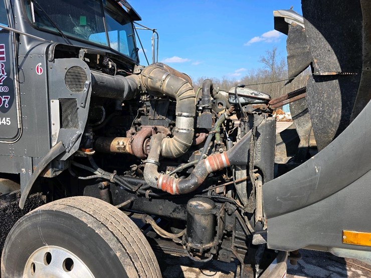 1993-kenworth-t800b-image-9